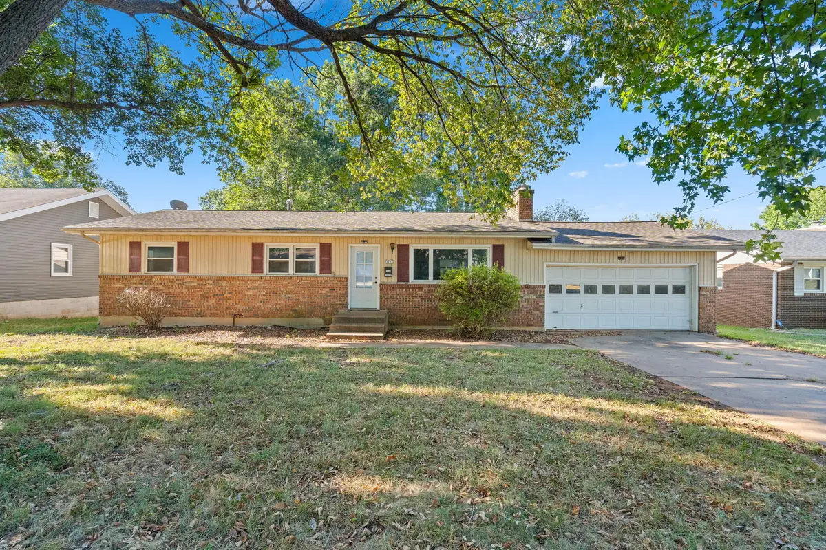 3138 W Crestview Street, Springfield, MO 65807 - #1
