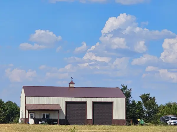18127 S Highway H, Monett, MO 65708