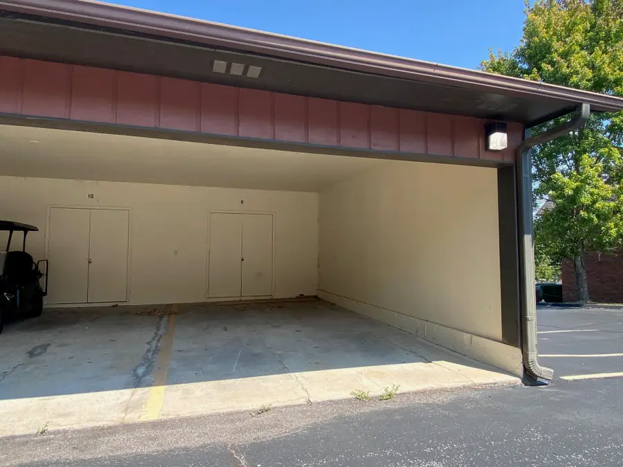 140 Wilshire Drive #41, Hollister, MO 65672 - #3