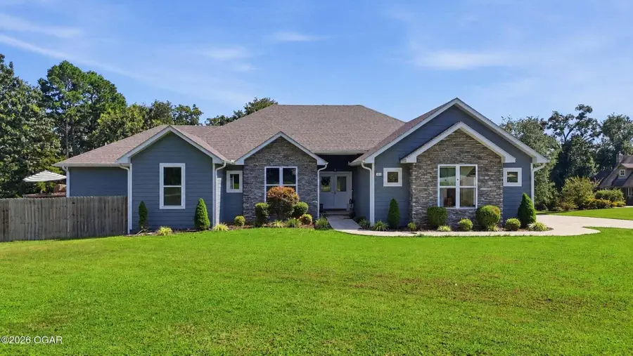43 Oakridge Drive, Pineville, MO 64856 - #2