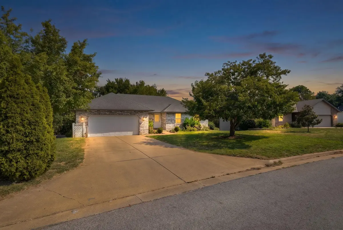 3821 W Lark Street, Springfield, MO 65810 - #1