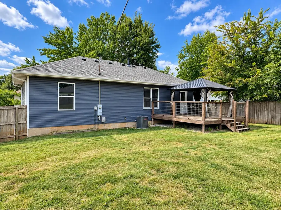 1511 W Daniels Street, Ozark, MO 65721 - #2