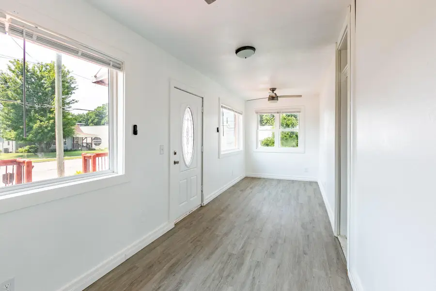 2121 W College Street, Springfield, MO 65806 - #3