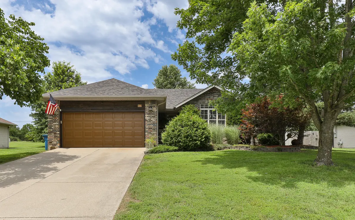 613 E Gallup Hill Road, Nixa, MO 65714 - #1