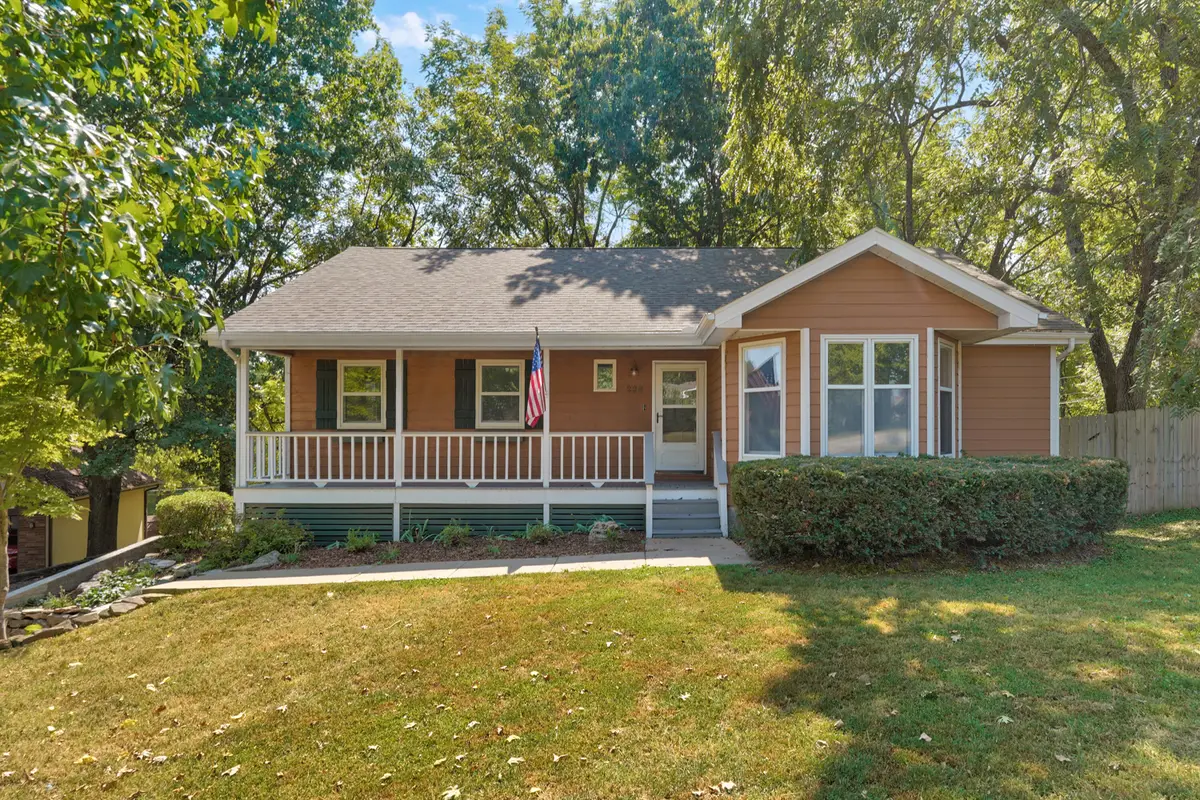 228 E Osage Drive, Springfield, MO 65810 - #1