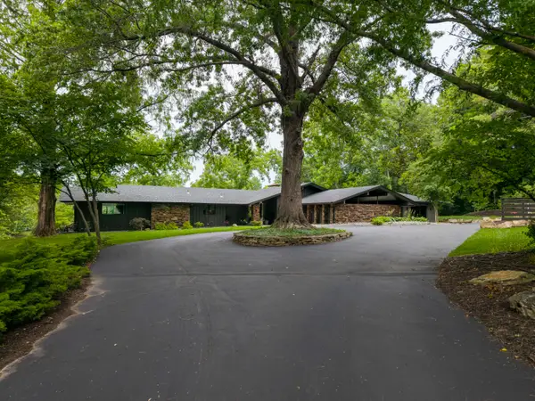 2971 E Southern Hills Boulevard, Springfield, MO 65804