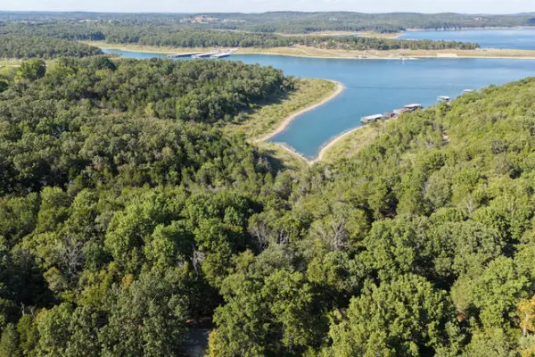 000 Lazy Acres Road, Protem, MO 65733