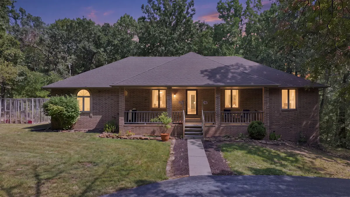 4464 N Farm Road 117, Springfield, MO 65803 - #1