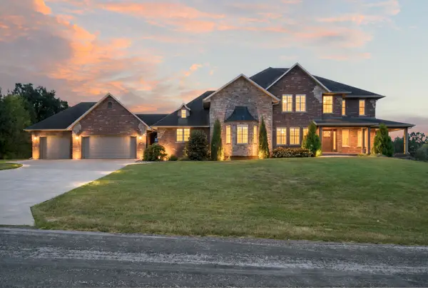 144 Elmview Drive, Ozark, MO 65721