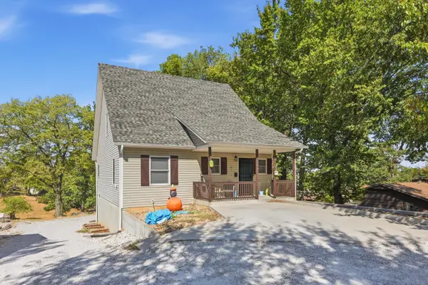 3322 S Moffet Avenue, Joplin, MO 64804