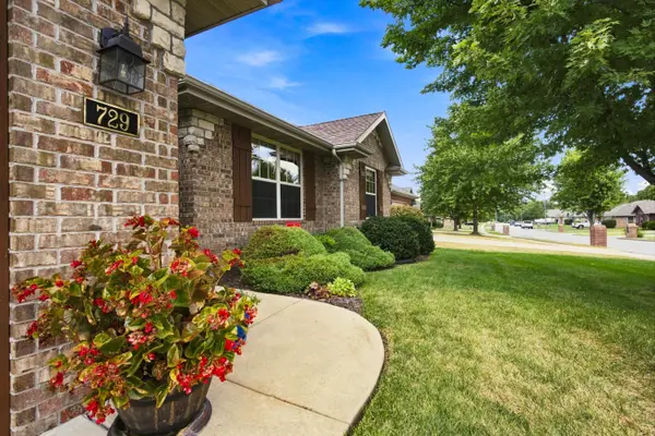 729 N Bluegill Street, Nixa, MO 65714
