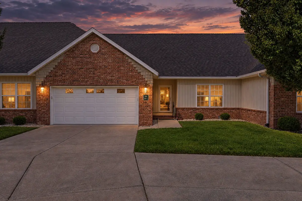 1354 N Sandy Creek Circle #4, Nixa, MO 65714 - #1