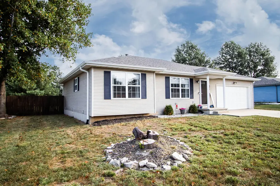 273 E Willow Street, Fair Grove, MO 65648 - #2