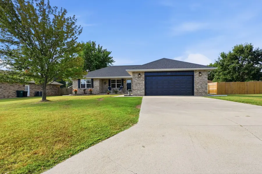630 E Summit Street, Bolivar, MO 65613 - #3