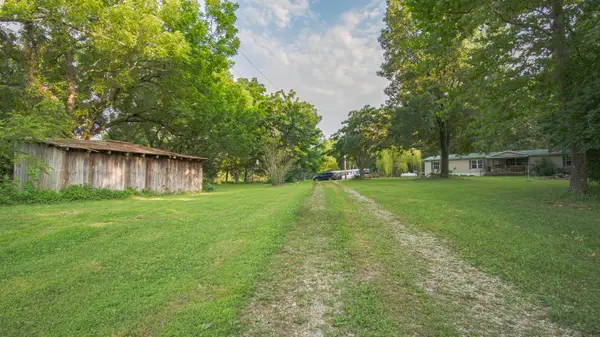34198 Co Road #Ac-350, Drury, MO 65638