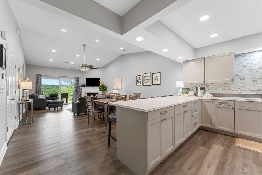 350 S Wildwood Drive # E20, Branson, MO 65616 - #2