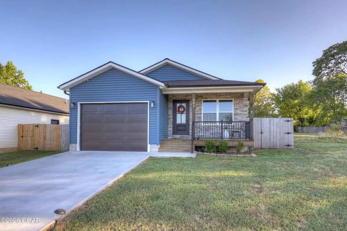 404 E Maple Street, Diamond, MO 64840 - #1