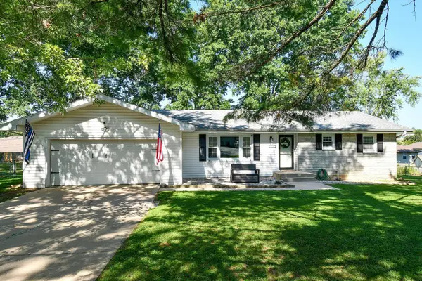 1709 S 11th Avenue, Ozark, MO 65721