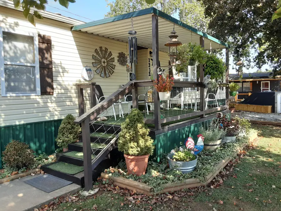 1313 Lucinda Lane, Stockton, MO 65785 - #3