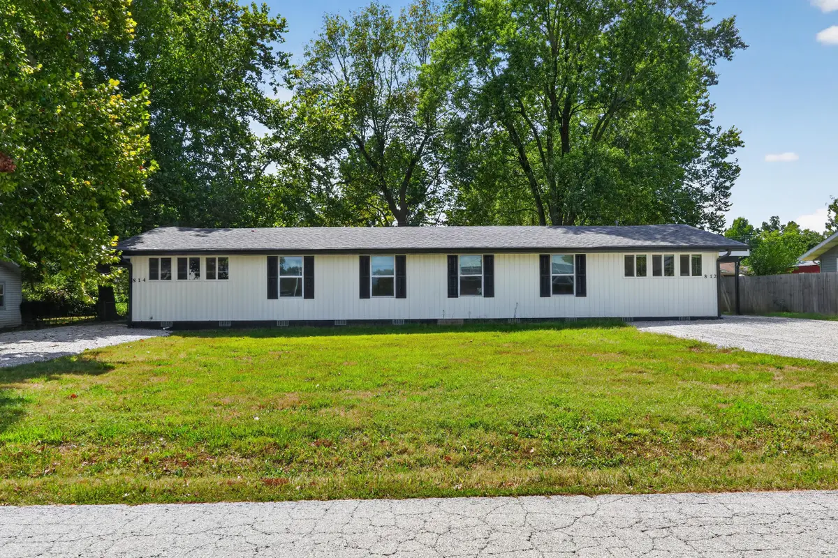 812 E Lindon Street, Bolivar, MO 65613 - #1