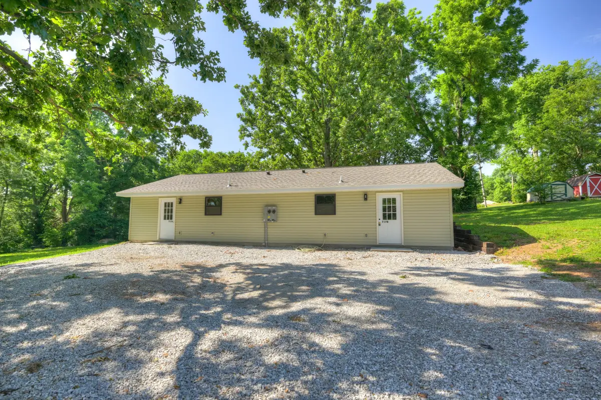 717 Benham Avenue, Neosho, MO 64850 - #1