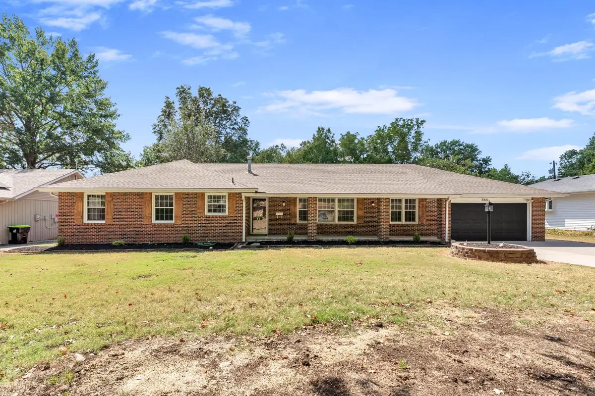 844 W Maplewood Street, Springfield, MO 65807 - #1