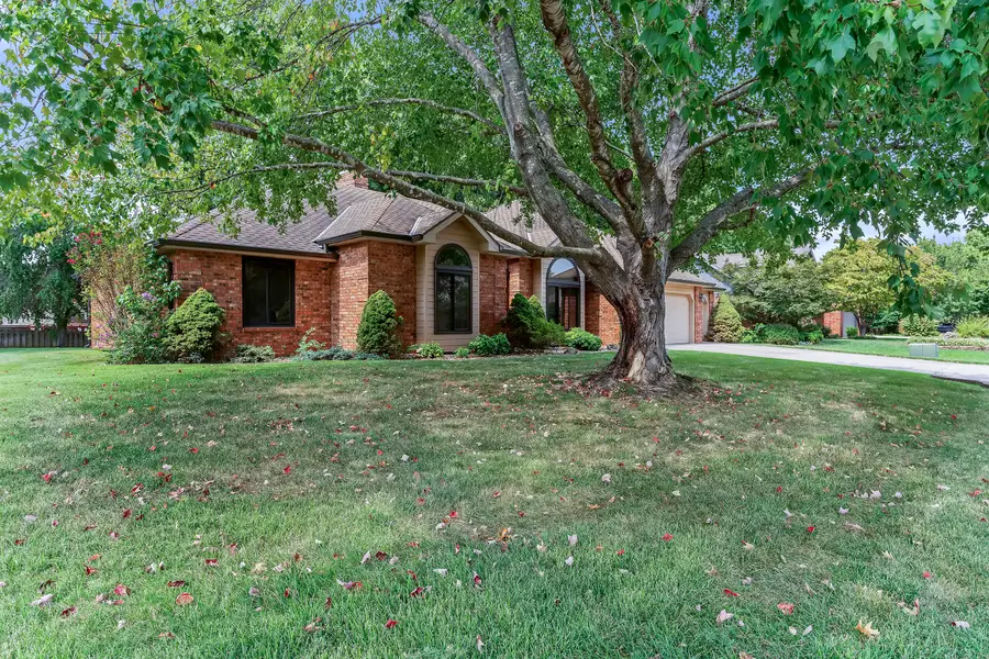4715 S Connor Avenue, Springfield, MO 65804 - #2