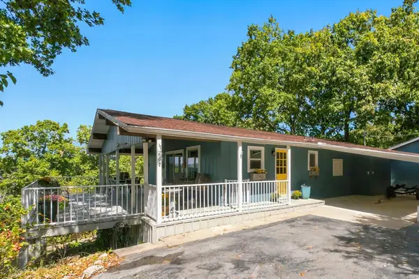 7767 State Highway Dd, Branson West, MO 65737