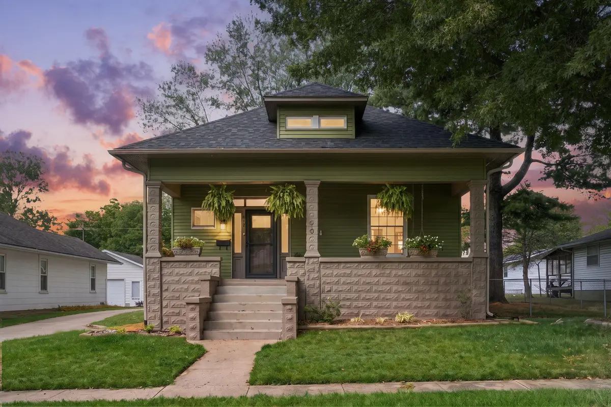 610 N Lincoln Avenue, Monett, MO 65708 - #1