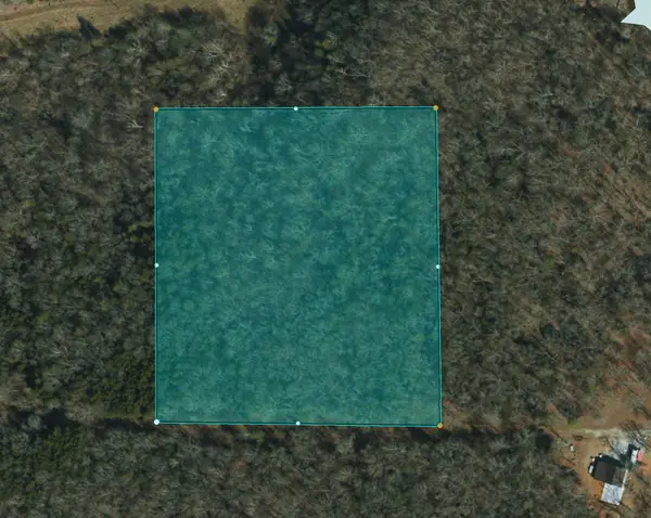 000 Private Road 2255, Golden, MO 65658
