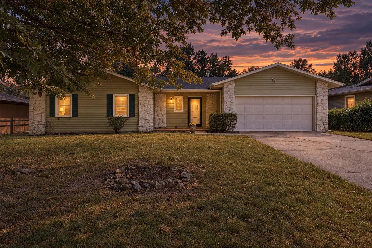 3012 W Countryside Drive, Springfield, MO 65807 - #1