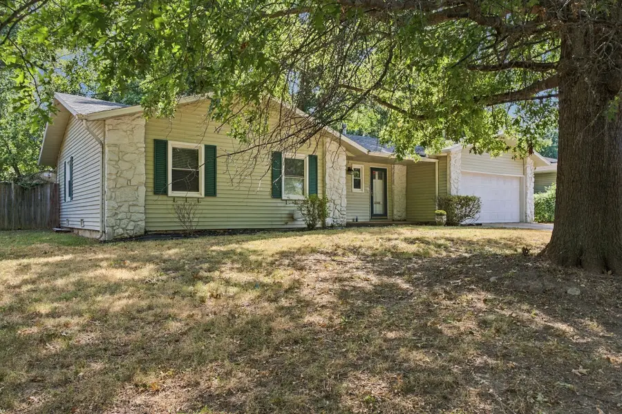 3012 W Countryside Drive, Springfield, MO 65807 - #3