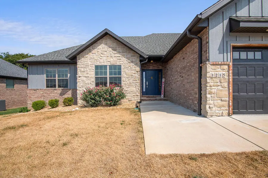 1215 W Sage Court, Springfield, MO 65810 - #3