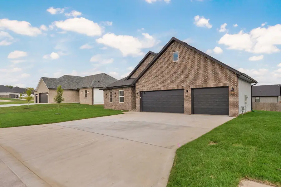 3045 E Heritage Street, Republic, MO 65738 - #3