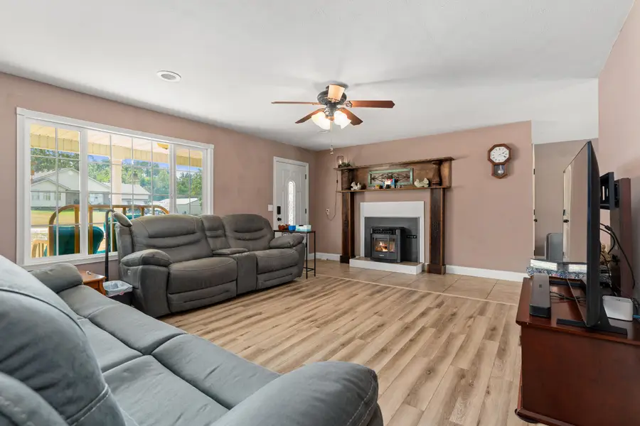 309 Vista Drive, Marshfield, MO 65706 - #3