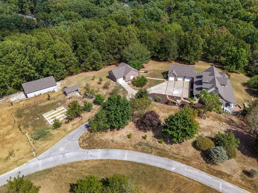 624 S Wood Haven Road, Nixa, MO 65714 - #2
