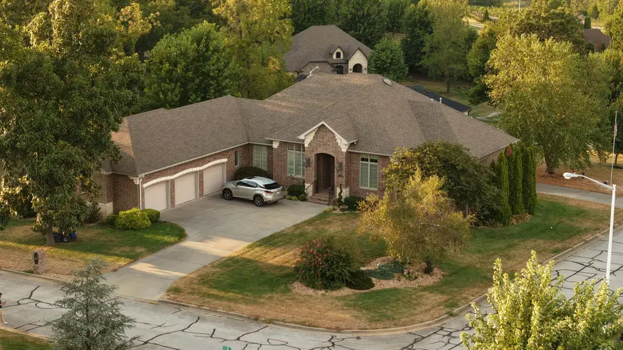 905 W Rufina Court, Nixa, MO 65714 - #2