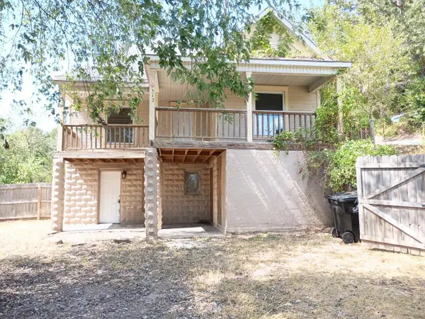 517 3rd Street, Anderson, MO 64831