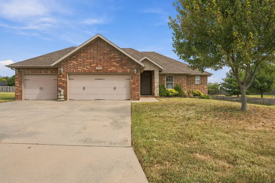 4535 E Cromwell Street, Springfield, MO 65802 - #2
