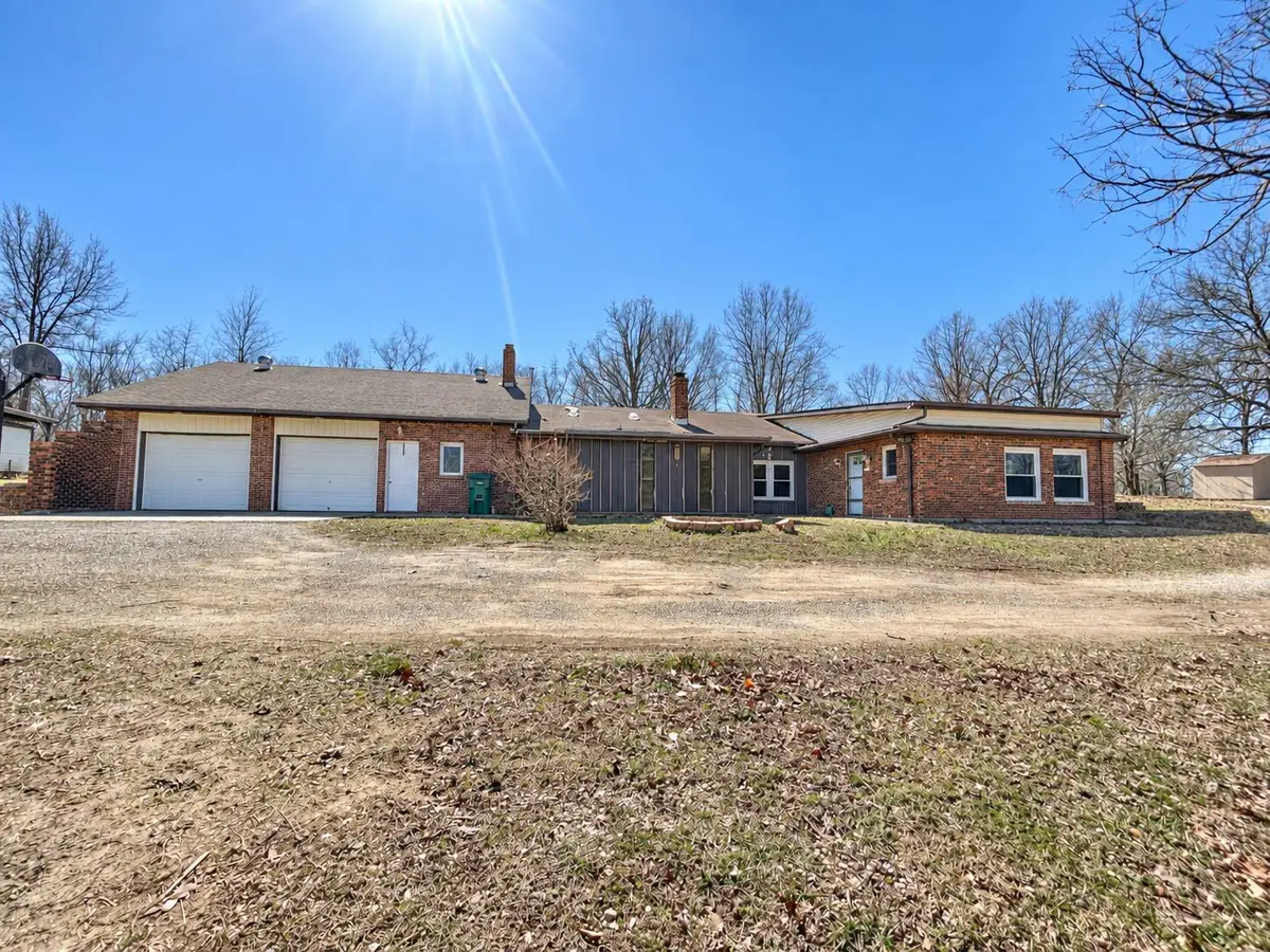 3894 Girlstown Road, Mountain Grove, MO 65711 - #1