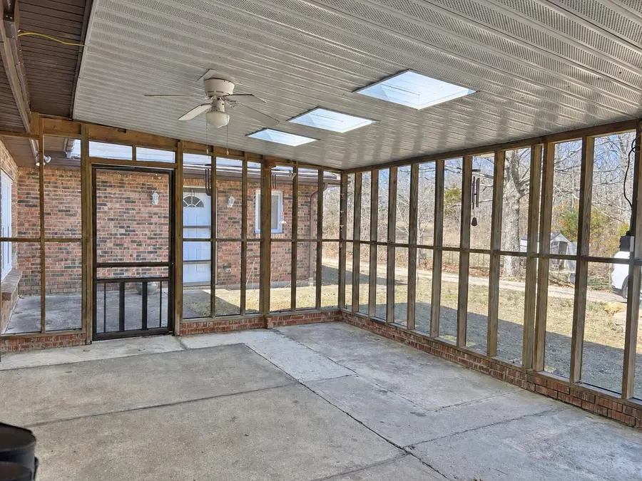 3894 Girlstown Road, Mountain Grove, MO 65711 - #3