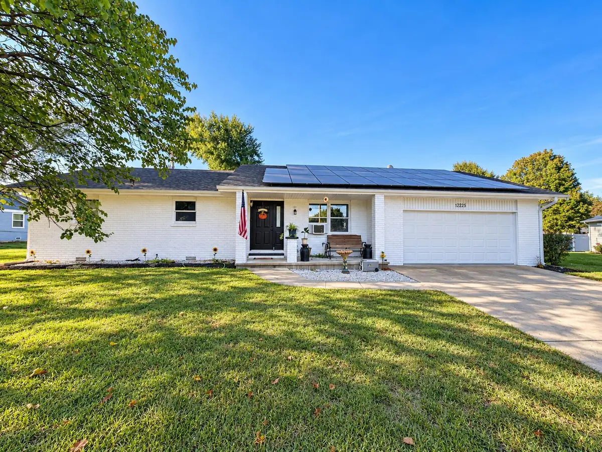1223 W Locust Street, Bolivar, MO 65613 - #1