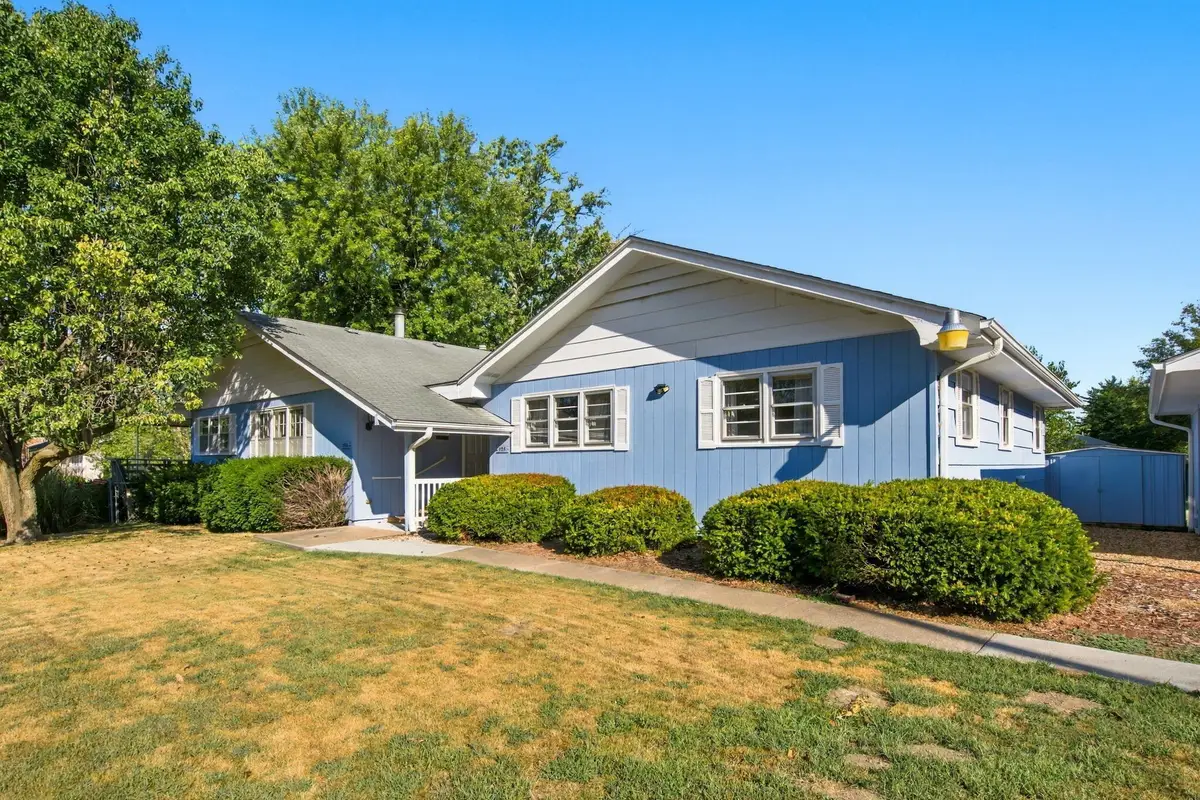 924-26 S Link Avenue, Springfield, MO 65802 - #1