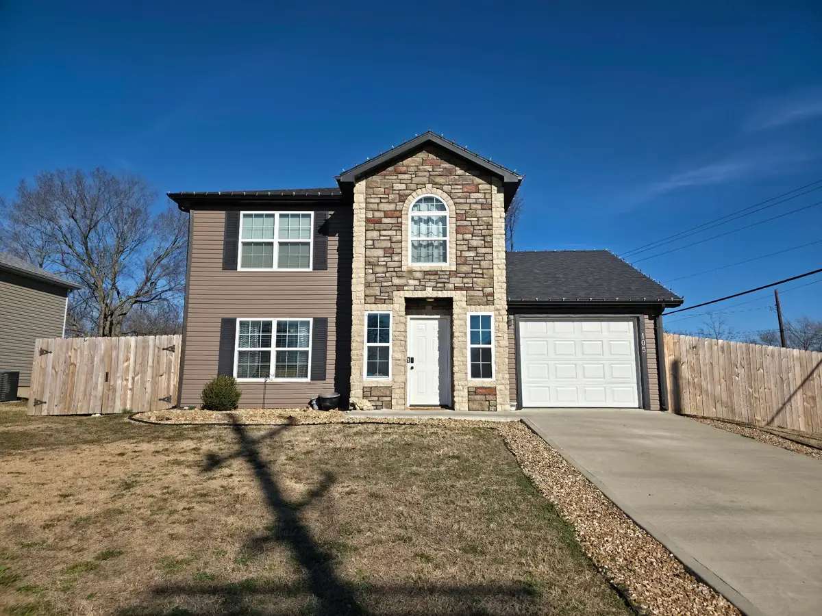 105 W Craig Street, Stockton, MO 65785 - #1