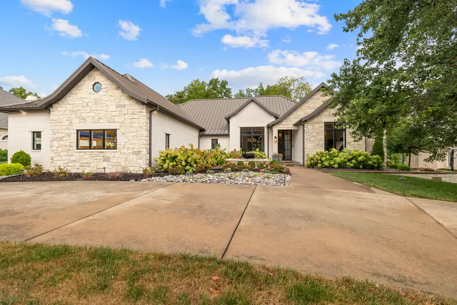 5273 S Applecross Way, Springfield, MO 65809 - #2