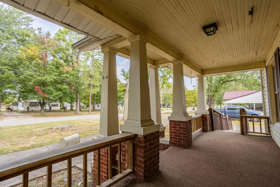 516 N Pine Avenue, Republic, MO 65738 - #3