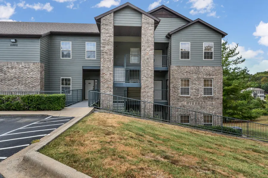 1001 Golf Drive #15, Branson West, MO 65737 - #2