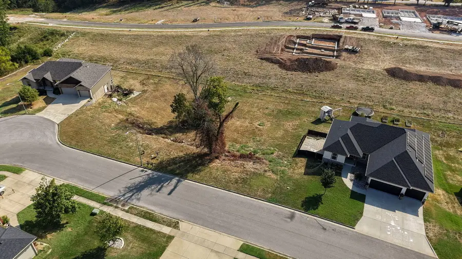 714 S Peach, Nixa, MO 65714 - #2
