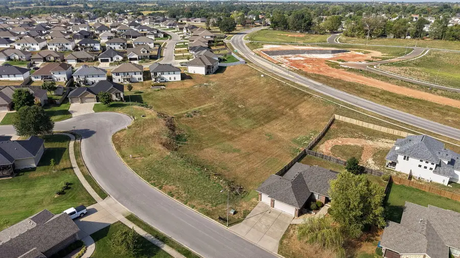 719 S Oak Terrace Drive, Nixa, MO 65714 - #2