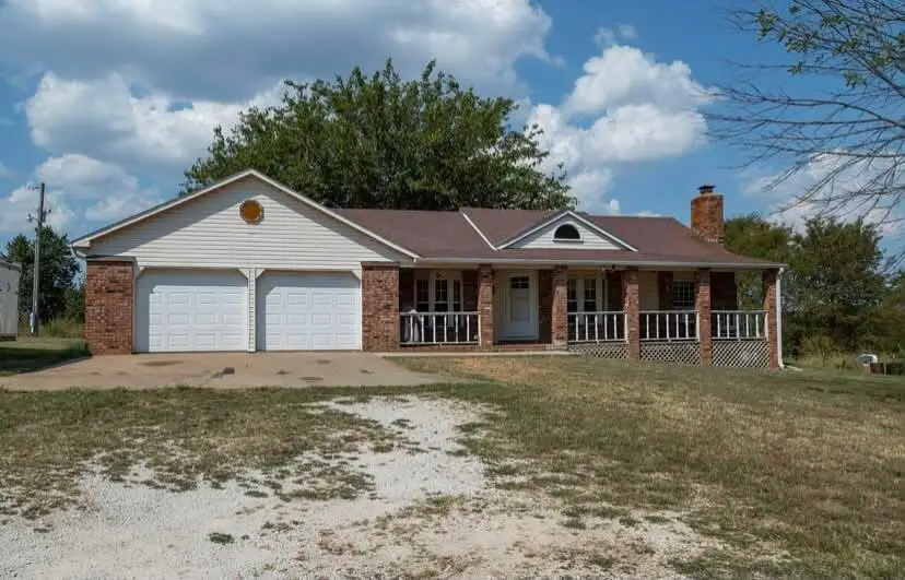 18355 State Highway 32, Stockton, MO 65785 - #1